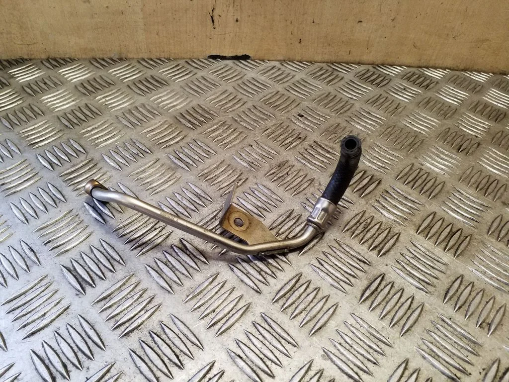 Turbo turbocharger oiling pipe/hose 7808010