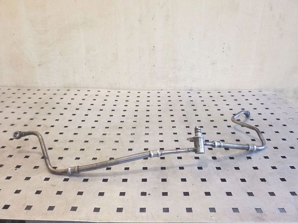 Turbo turbocharger oiling pipe/hose 9X2Q6K679CA