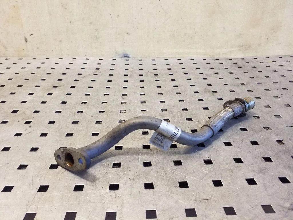 Przewody/węże olejowe turbo CM5G6K677HA – Ford Focus (2010-2017)