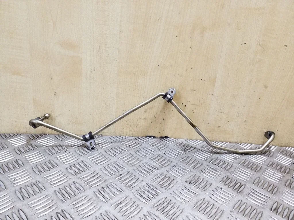 Turbo turbocharger oiling pipe/hose 03L145771B