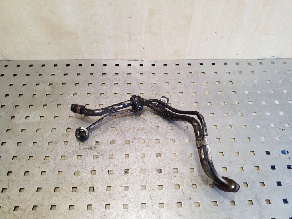 Turbo turbocharger oiling pipe/hose