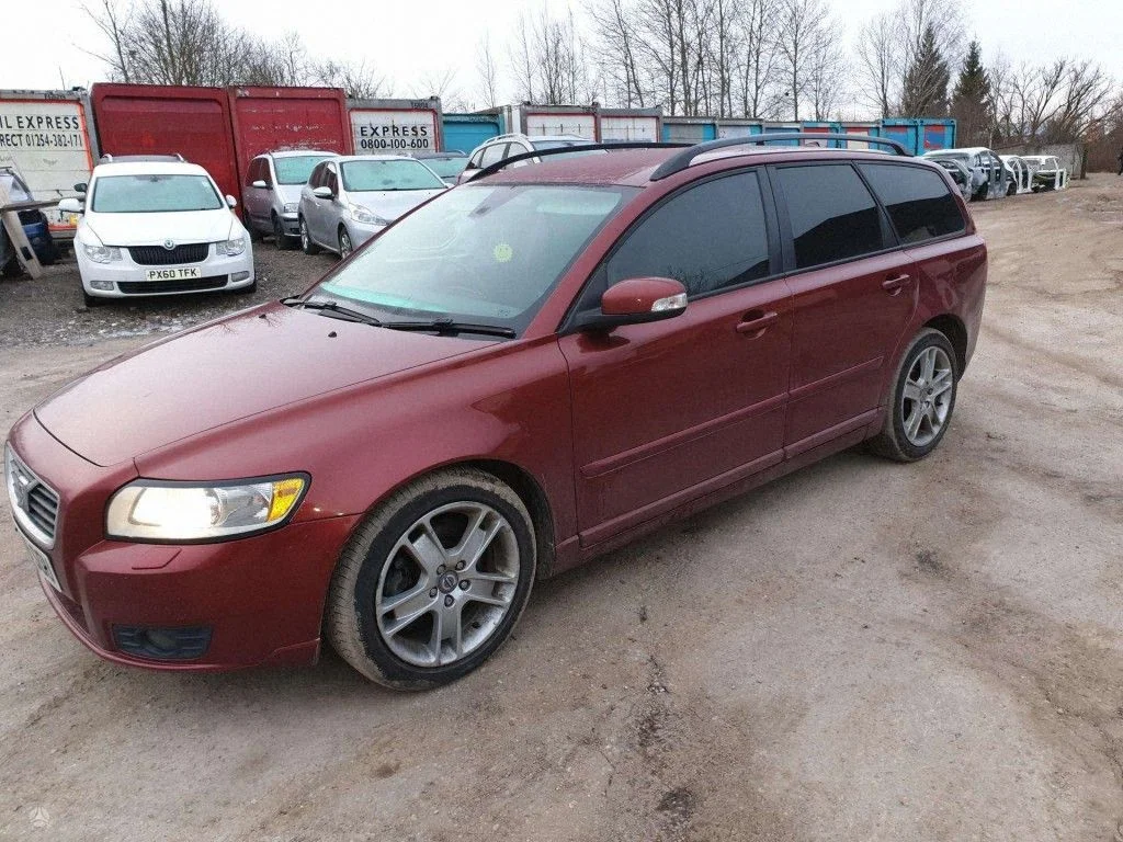 Volvo V50