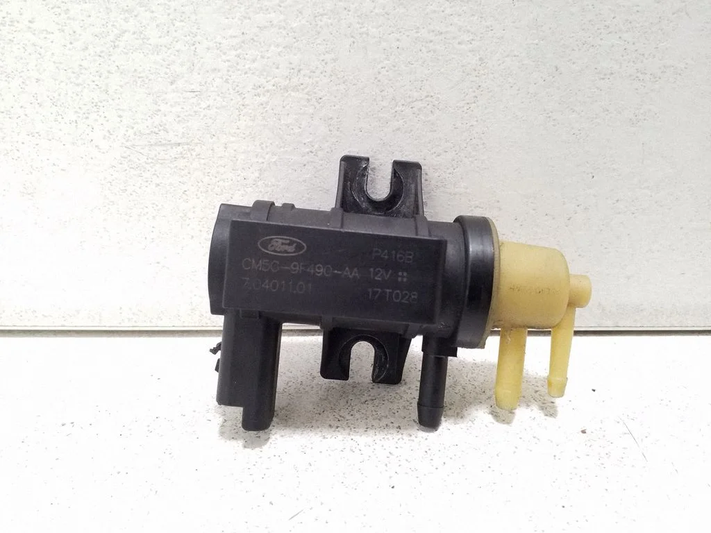 Zawór elektromagnetyczny turbo CM5C9F490AA