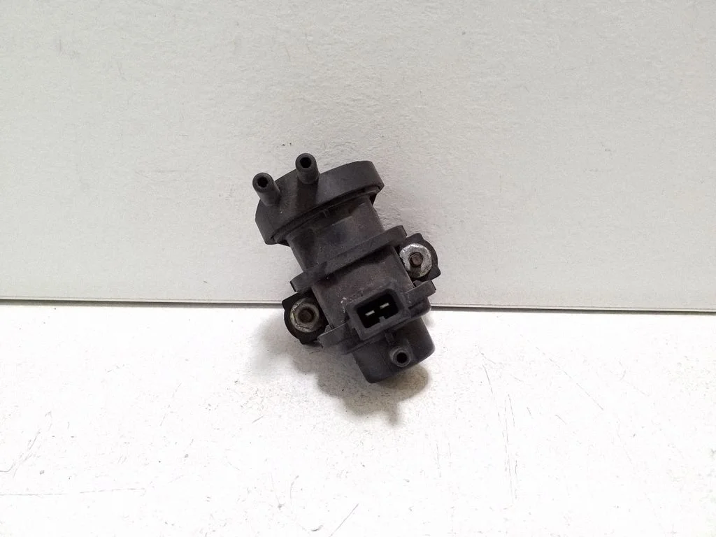 Zawór elektromagnetyczny turbo 4534375 – Opel Astra G (1998-2009)