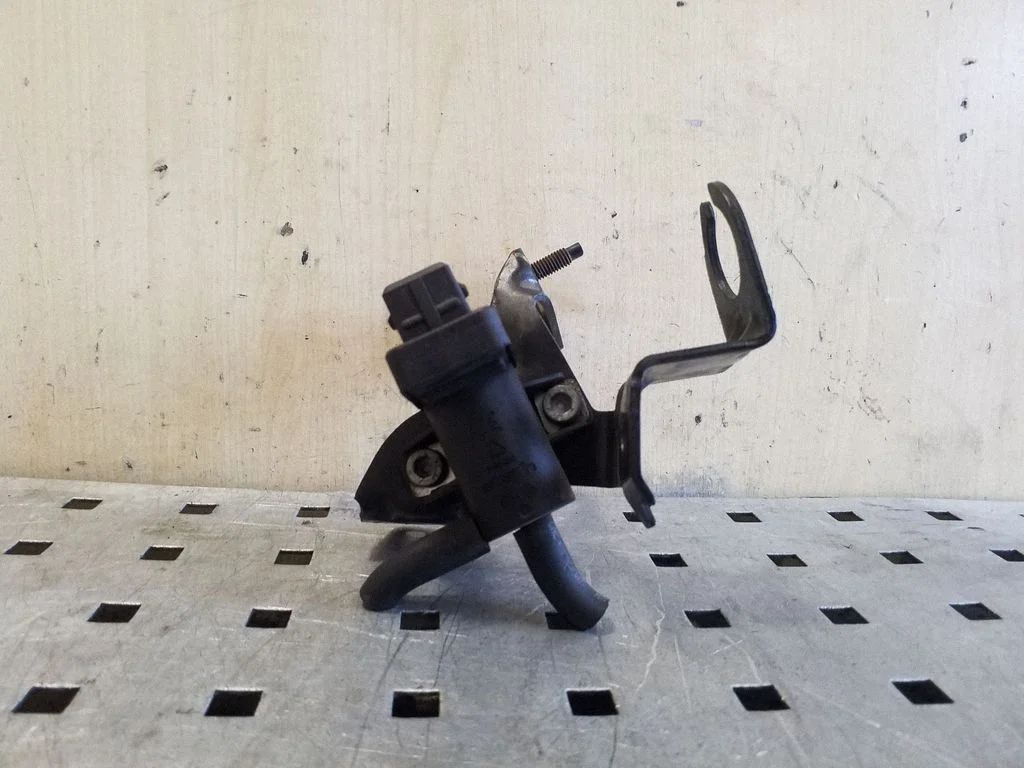 Turbo solenoid valve 8200762162