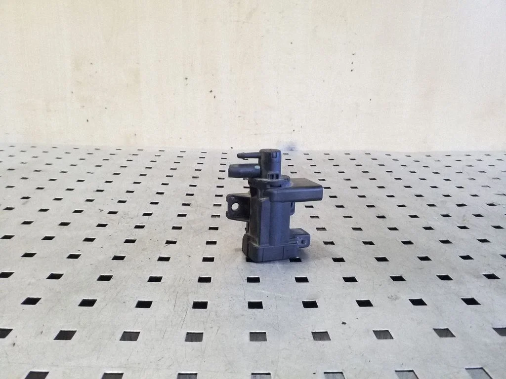 Turbo solenoid valve 25183170