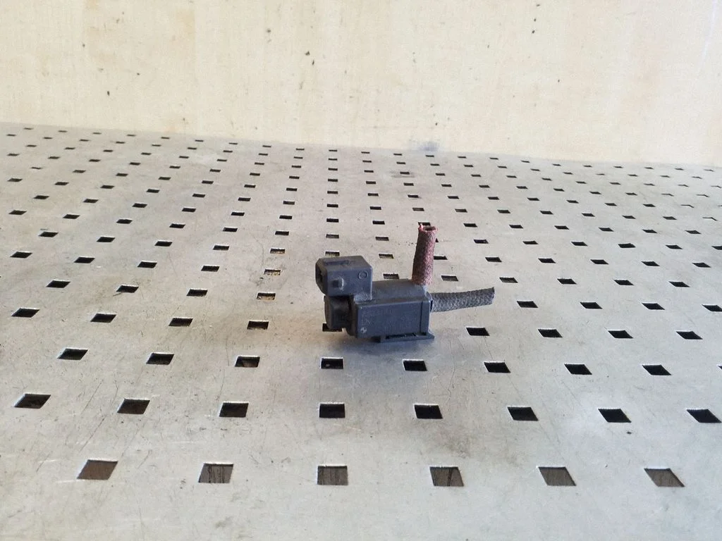 Turbo solenoid valve 70231800