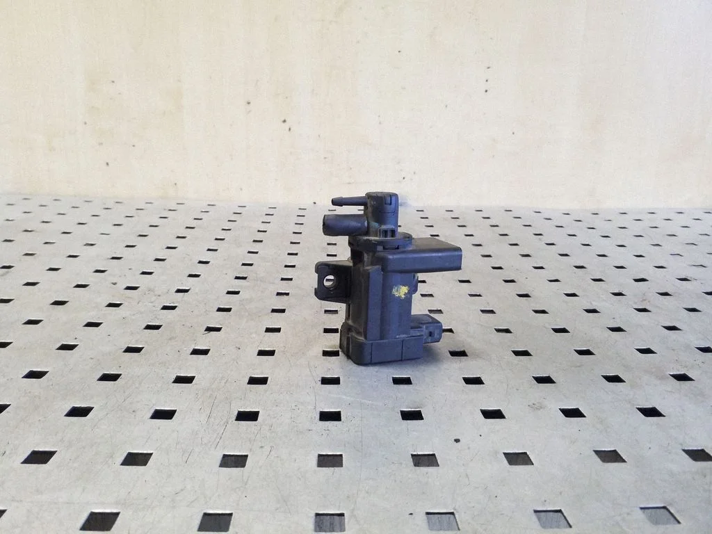 Turbo solenoid valve 25183170