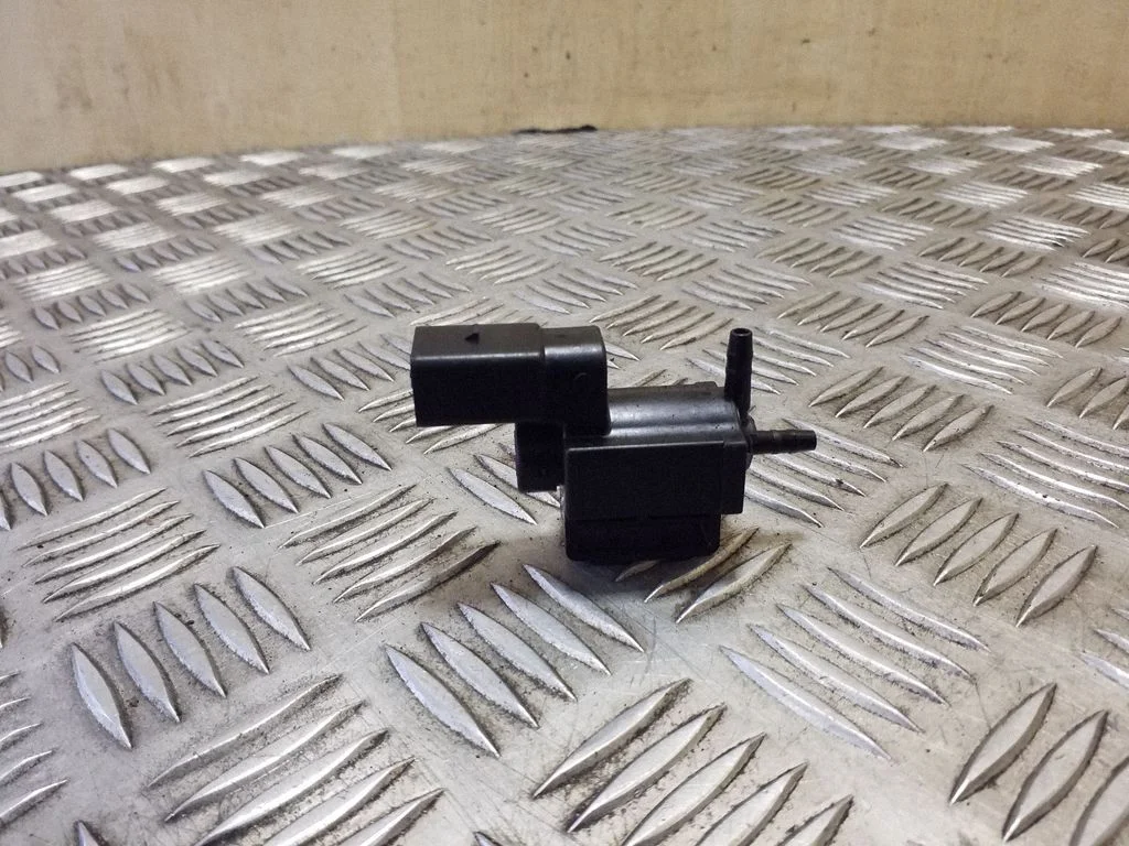 Solenoidklapp 037906283C