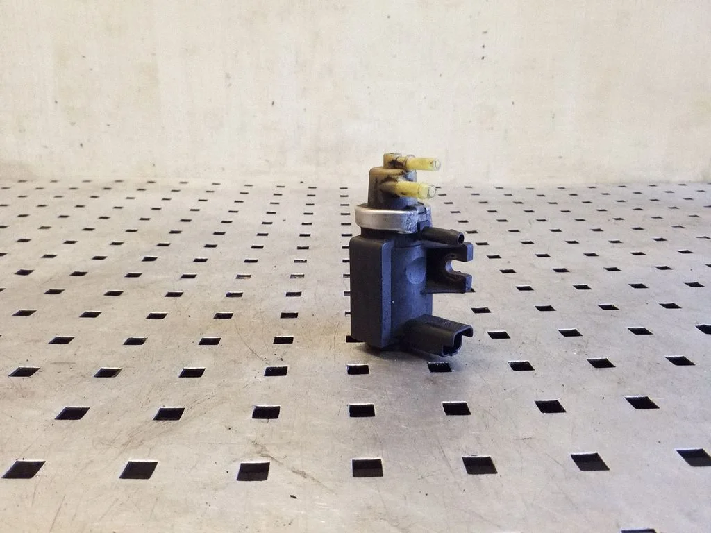 Zawór elektromagnetyczny turbo 9672875080