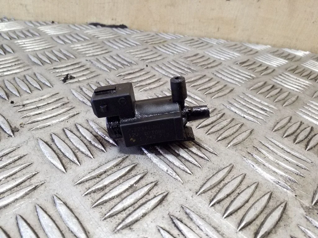 Turbo solenoid valve 72234100