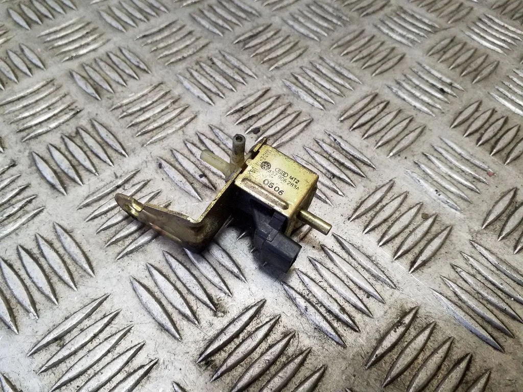 Turbo solenoid valve 437906283A