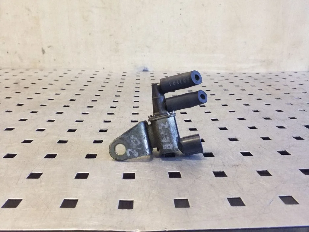 Turbo solenoid valve – Subaru Legacy (2004-2006)