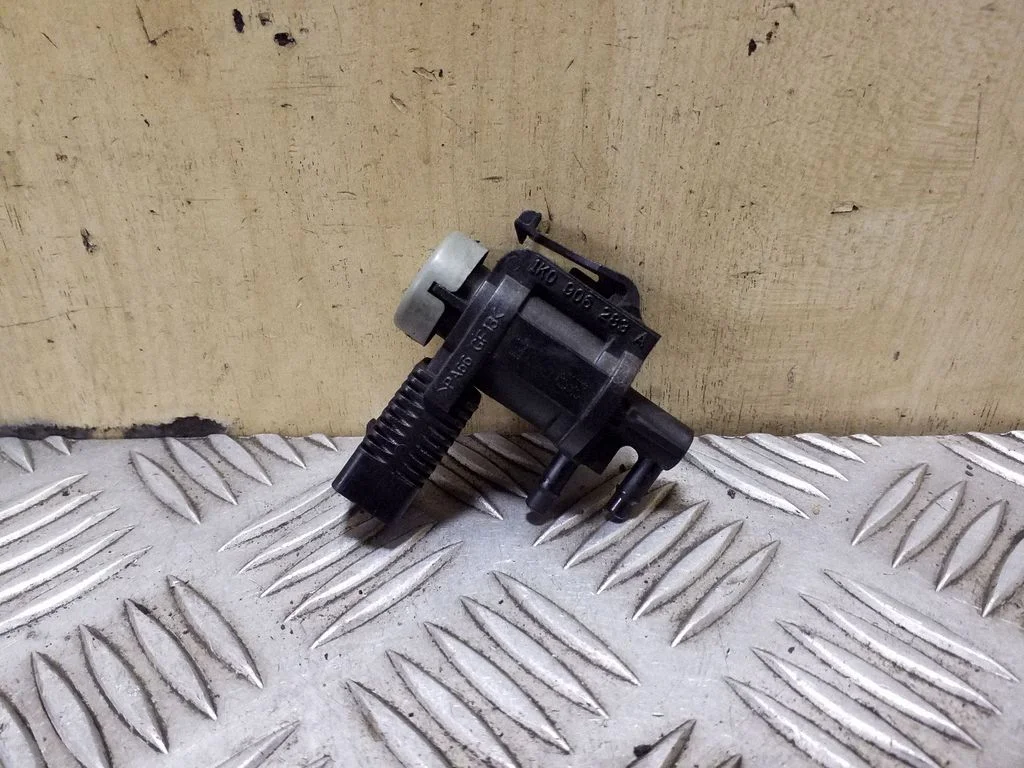Solenoidklapp 1K0906283A