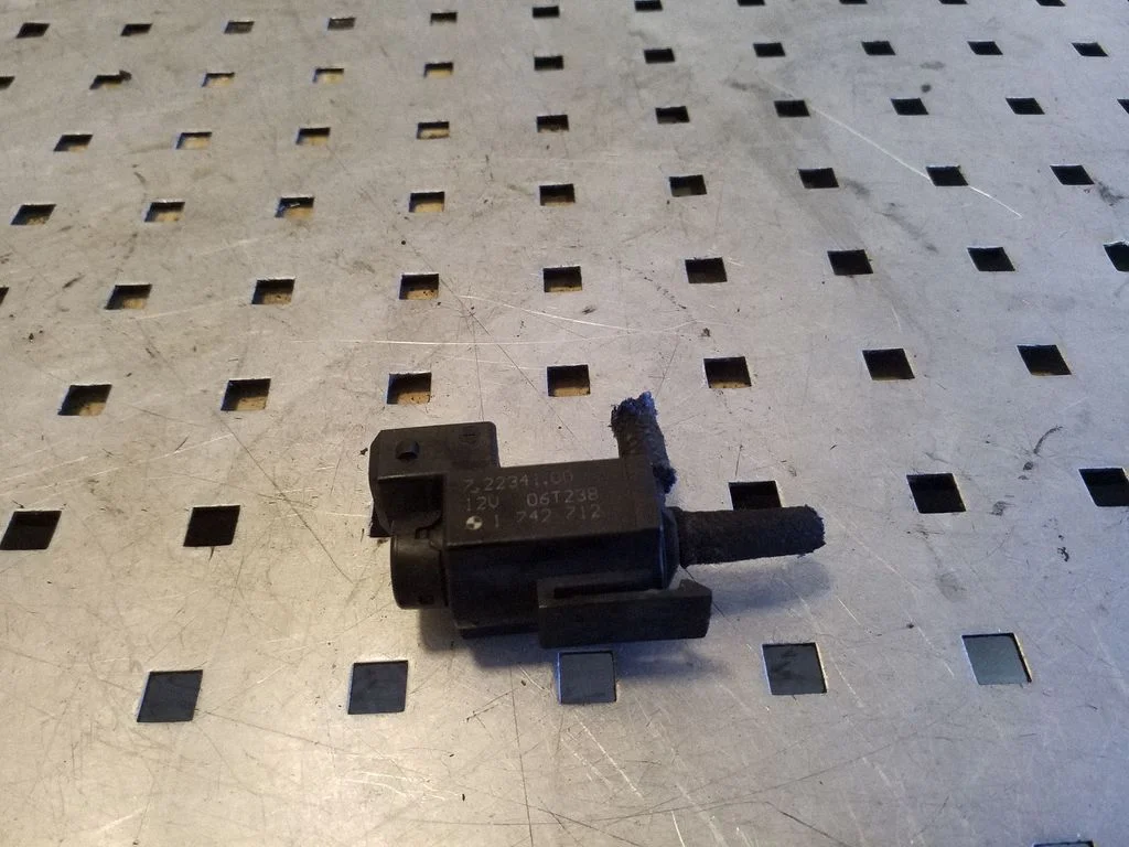 Solenoidklapp 1742712