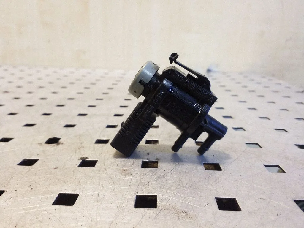 Solenoidklapp 1K0906283A
