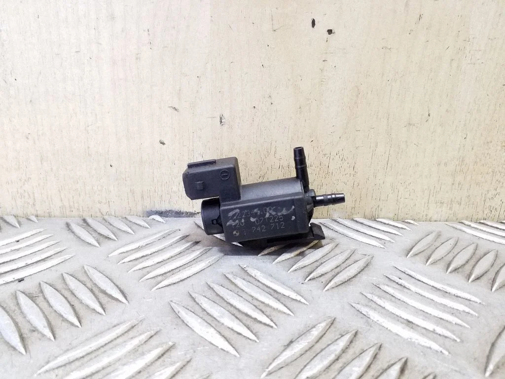 Turbo solenoid valve 72234100