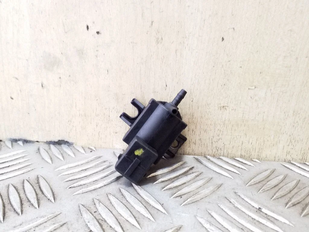 Solenoidklapp 258600R010