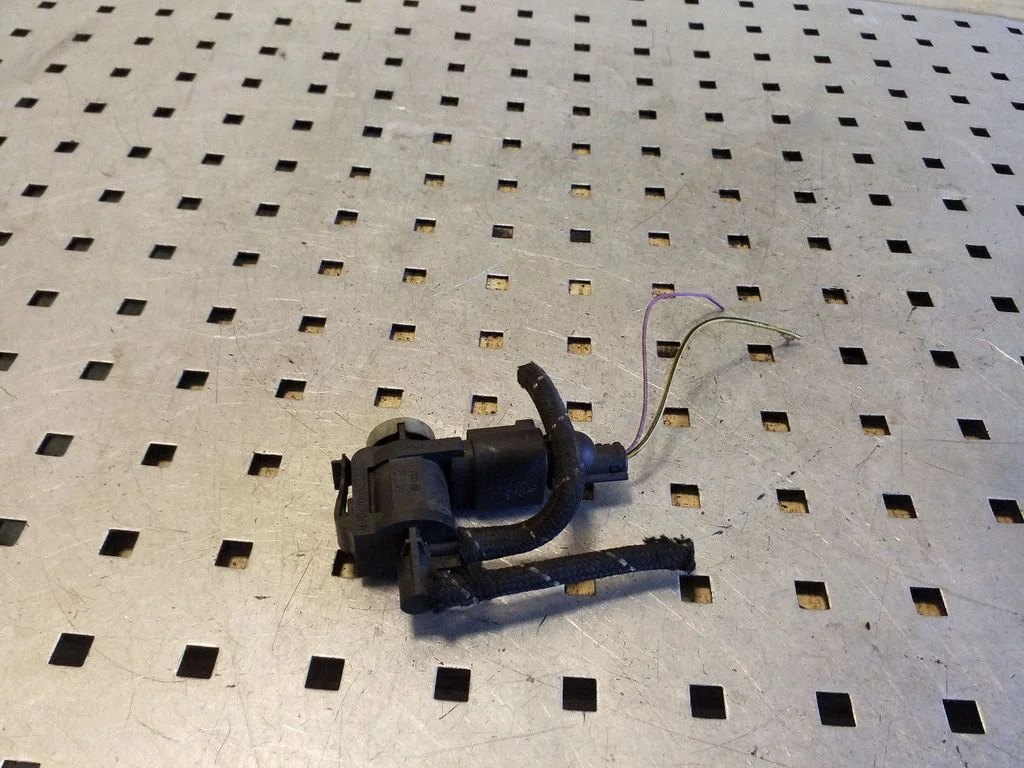 Solenoidklapp 1J0906283C