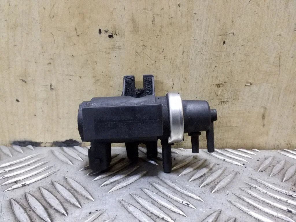 Zawór elektromagnetyczny turbo 72279600