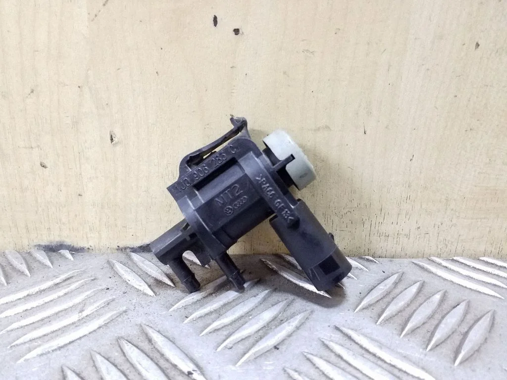 Turbo solenoid valve 1J0906283C