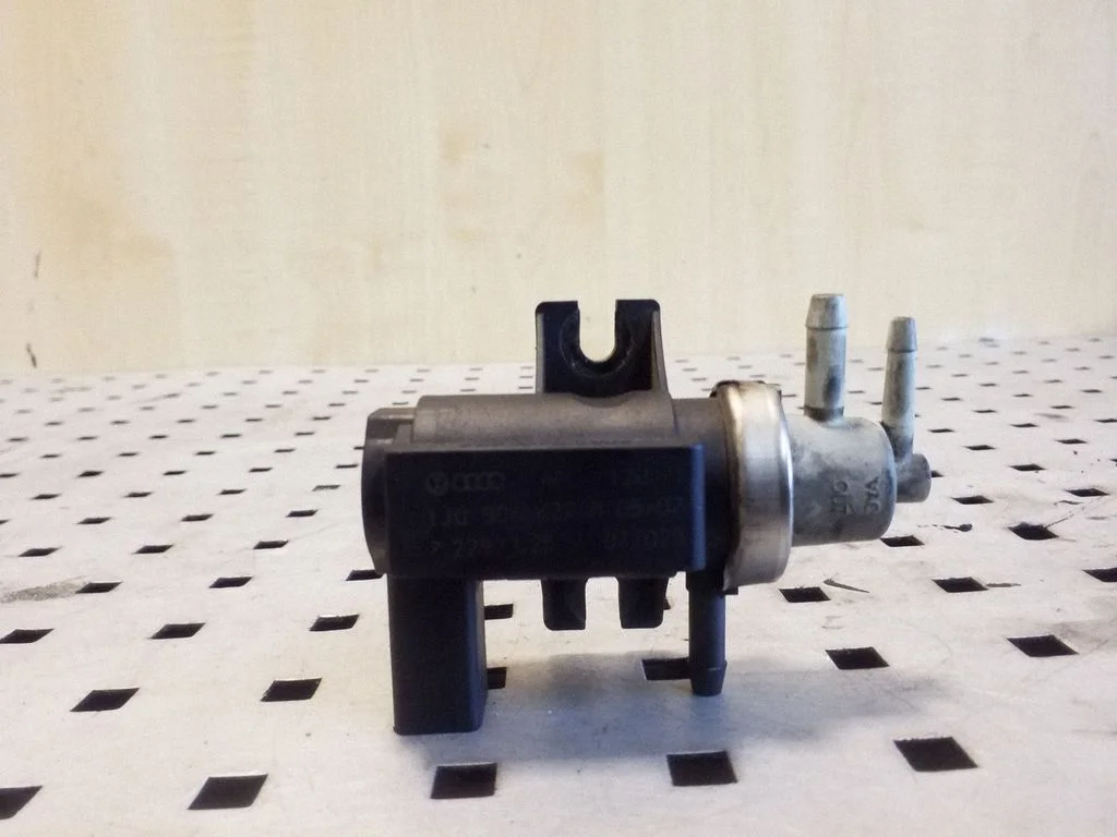 Zawór elektromagnetyczny turbo 72290325