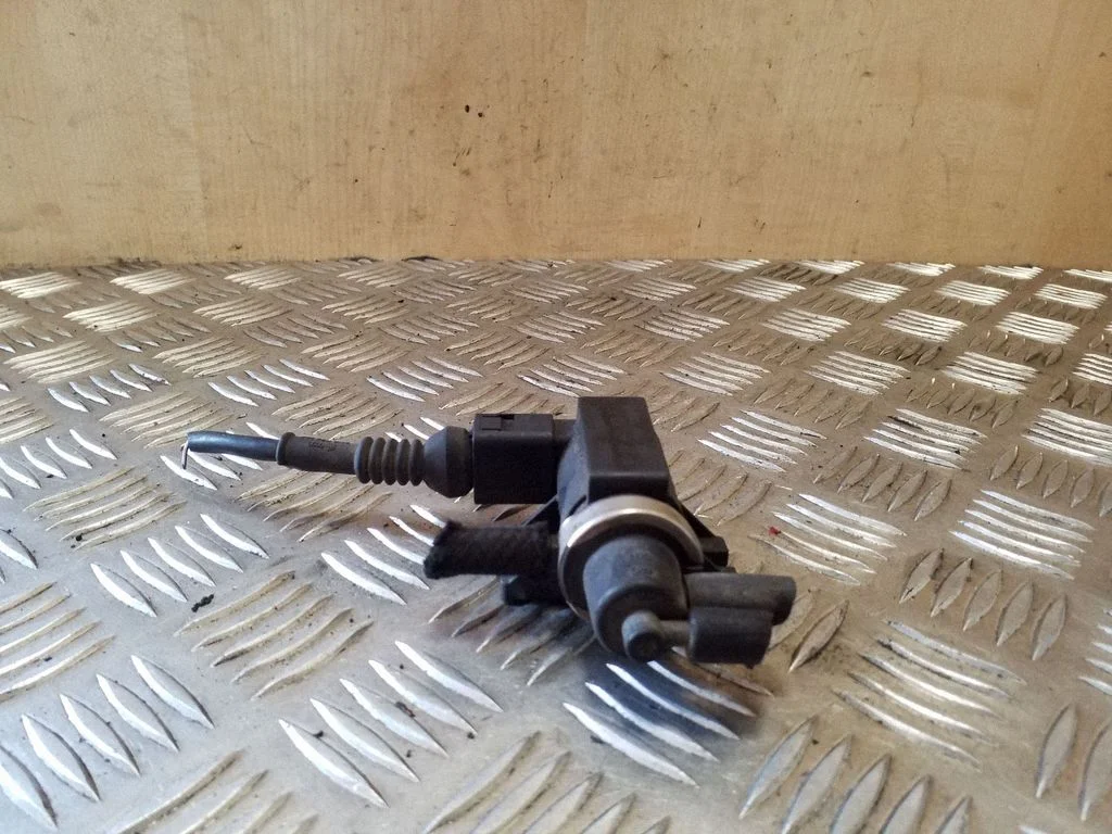 Solenoidklapp 1H0906627