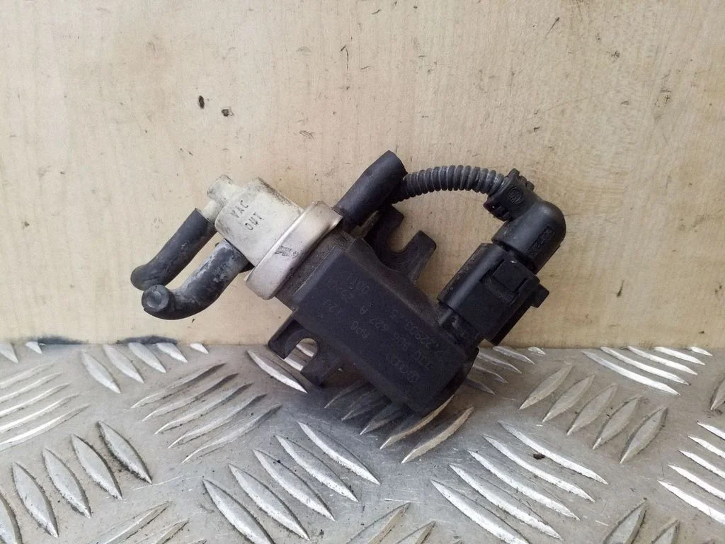 Turbo solenoid valve 1J0906627A