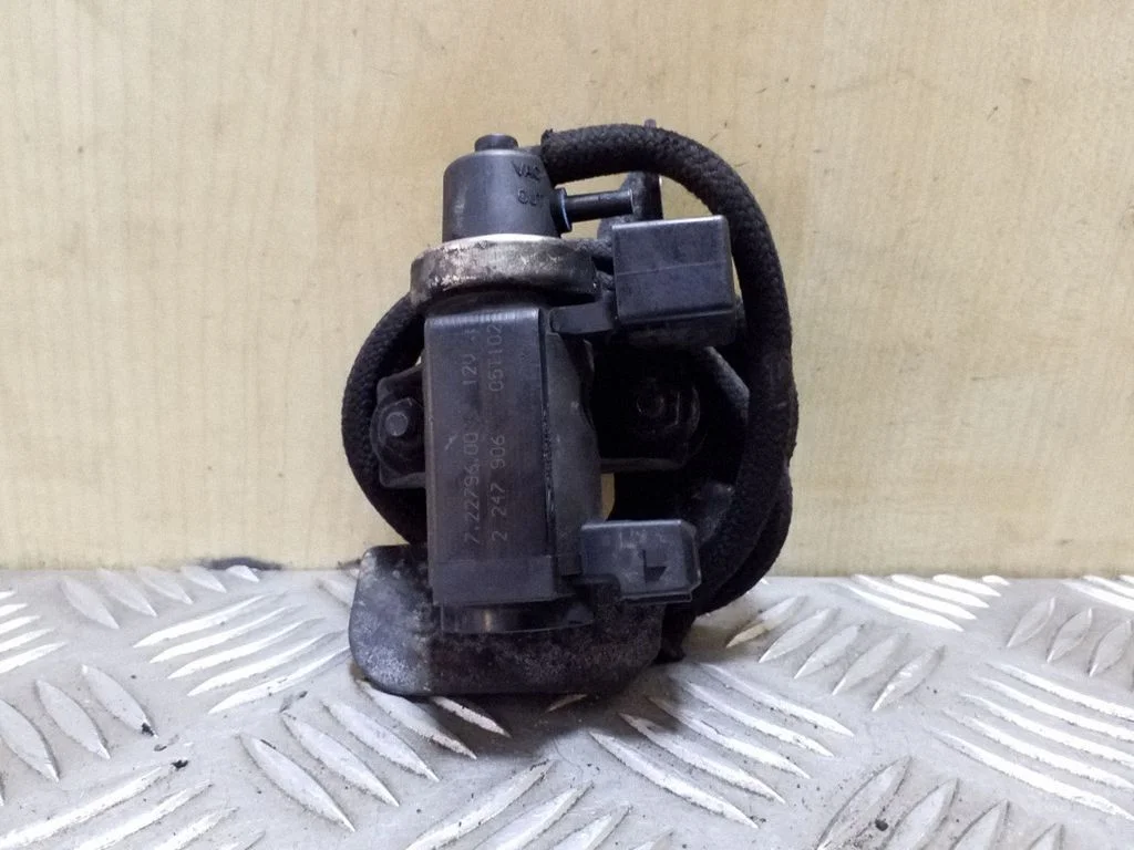 Zawór elektromagnetyczny turbo 72279600