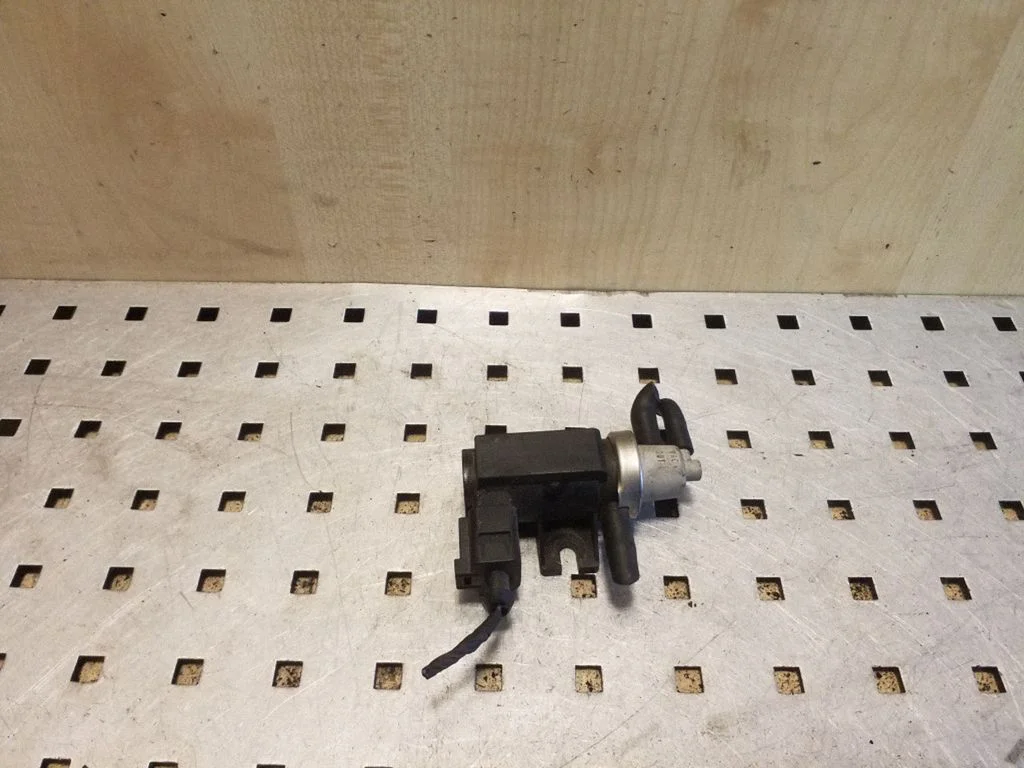 Solenoidklapp – Skoda Fabia Mk1 (6Y) (1999-2007)