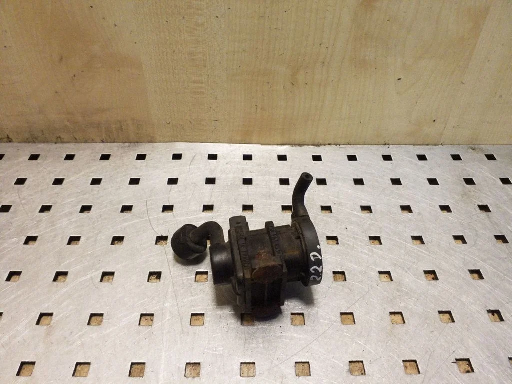 Zawór elektromagnetyczny turbo 4534375