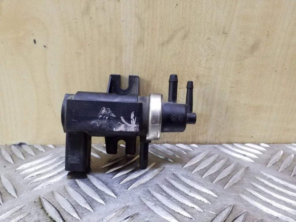 Turbo solenoīda vārsts 1J0906627