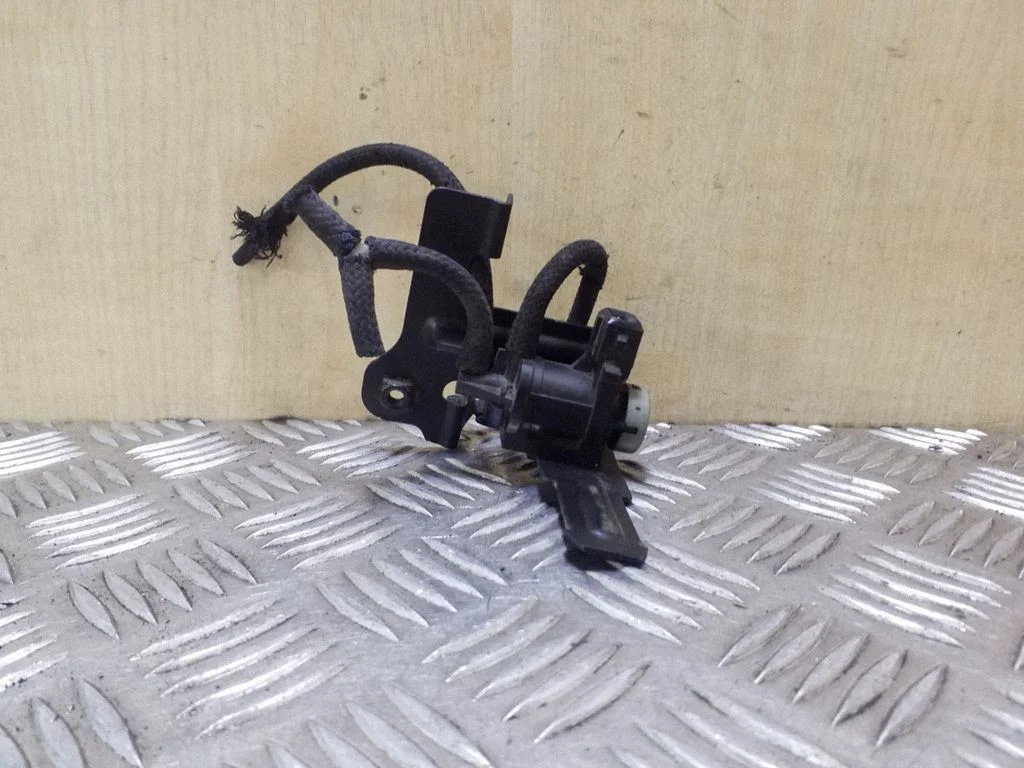 Turbo solenoid valve 1J0906283A