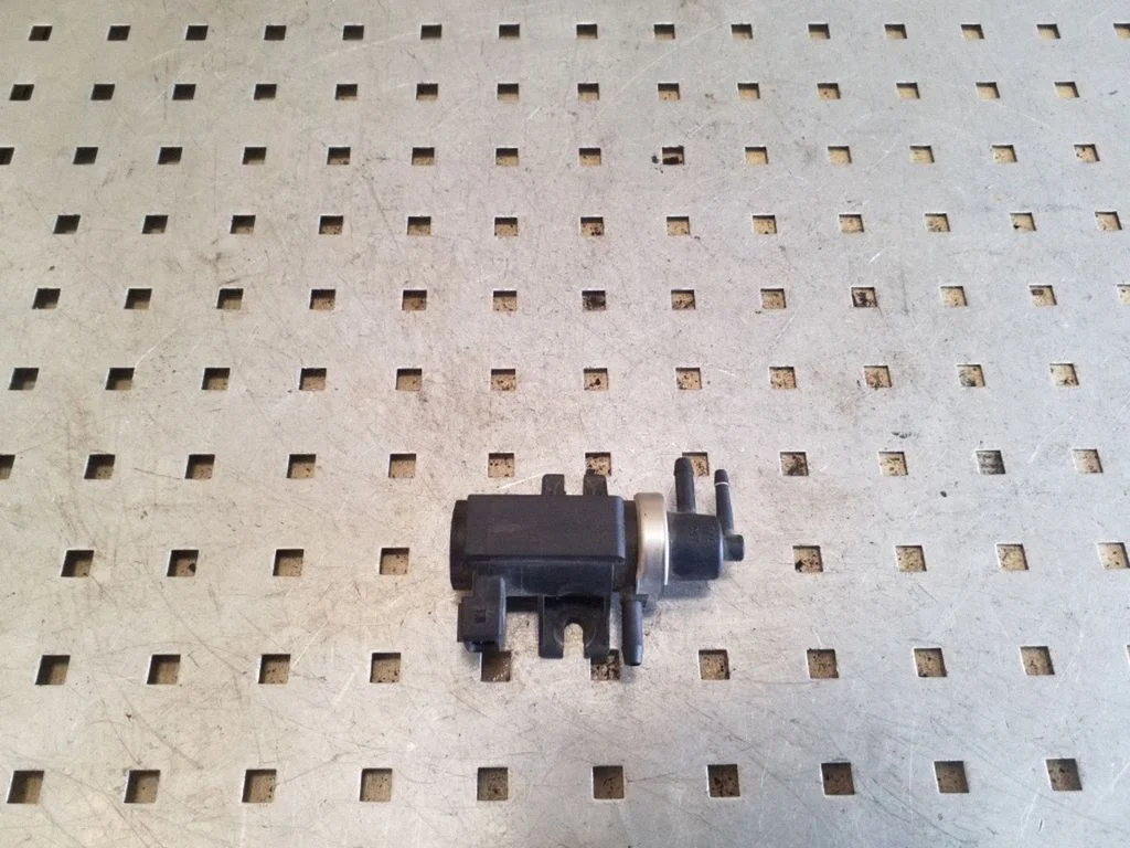 Turbo solenoīda vārsts 1H0906627