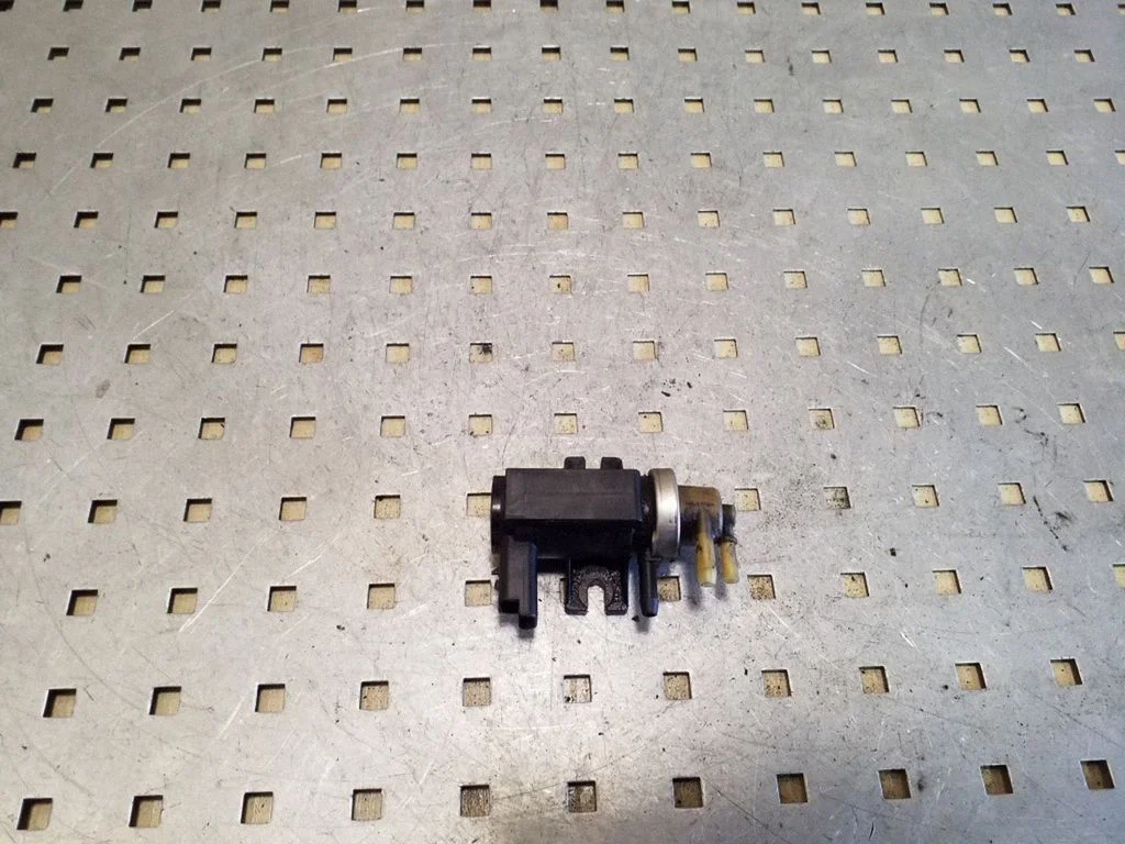 Zawór elektromagnetyczny turbo 9672875080 – Ford Focus (2010-2017)