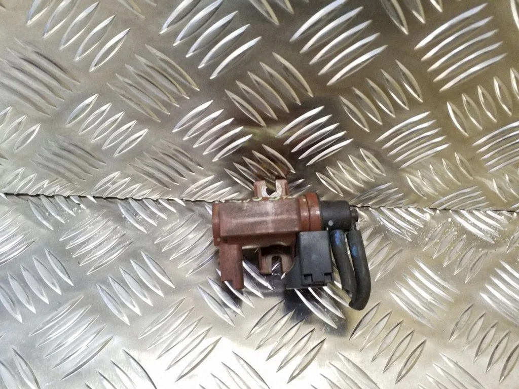 Turbo solenoid valve 60909E882CA