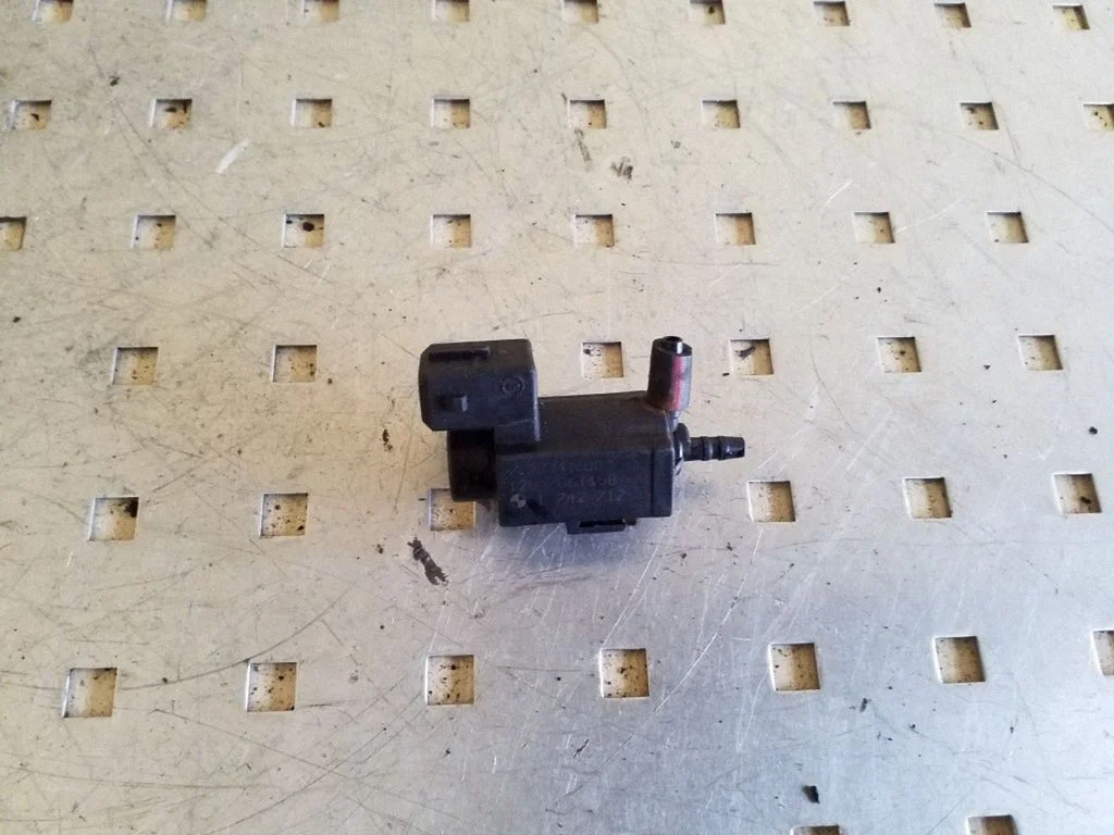 Turbo solenoid valve 1742712