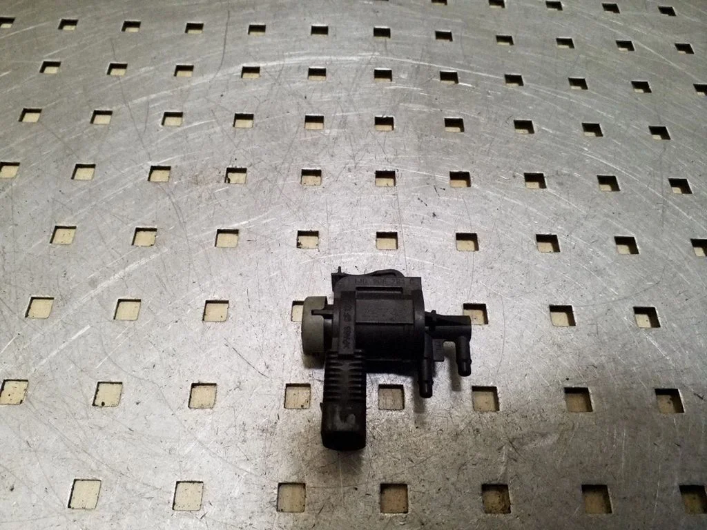 Solenoidklapp 1J0906283C