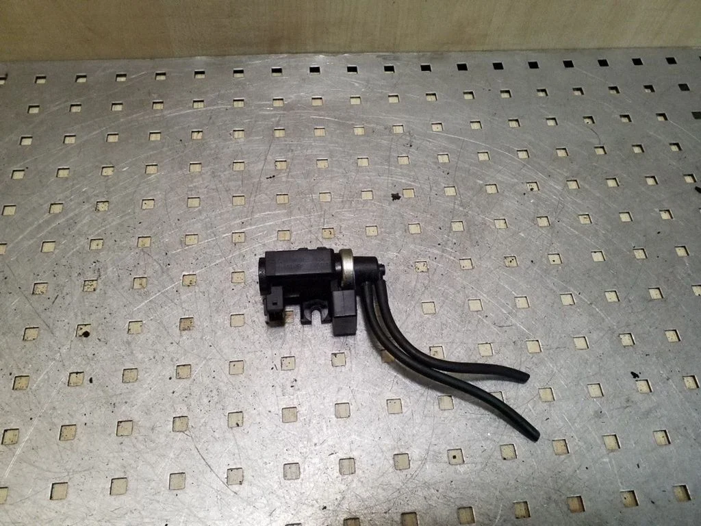 Turbo solenoid valve 72279600
