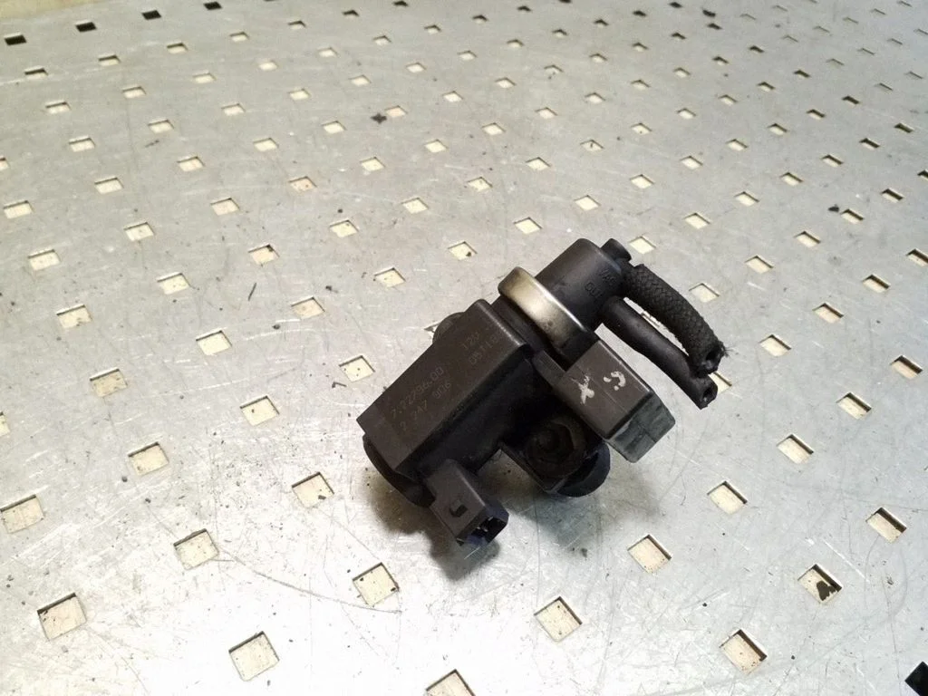 Turbo solenoid valve 72279600