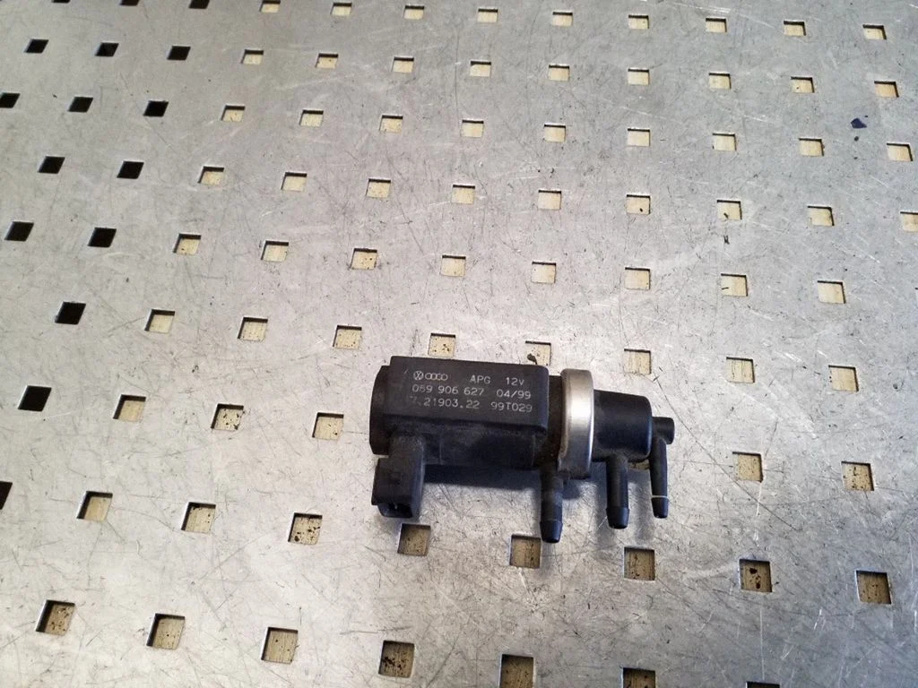 Turbo solenoīda vārsts 059906627