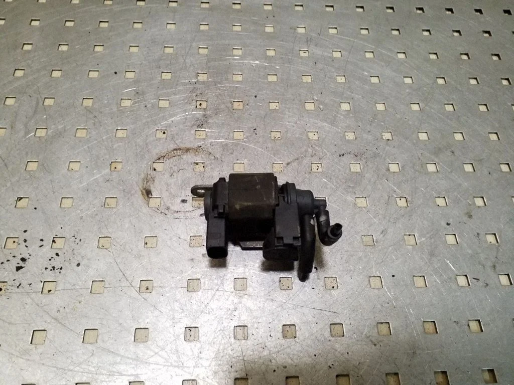 Solenoidklapp 059906609D