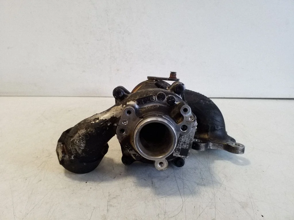 Turbocharger 04C145703H