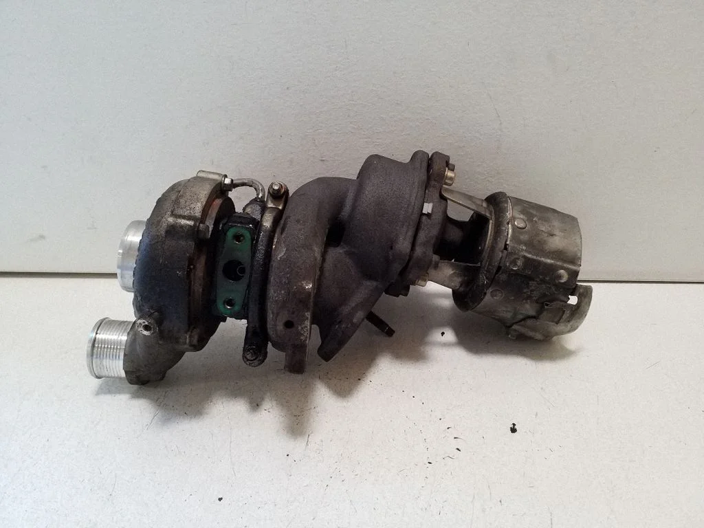 Turbo AX2Q6K682BC