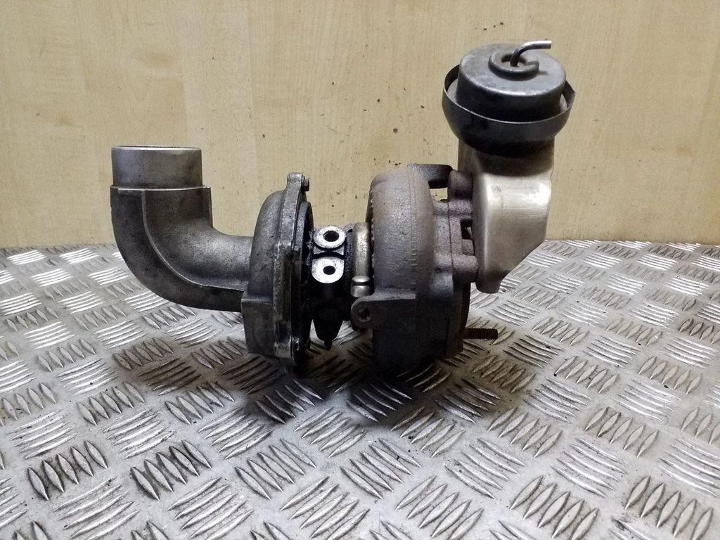 Turbocharger E1151V4