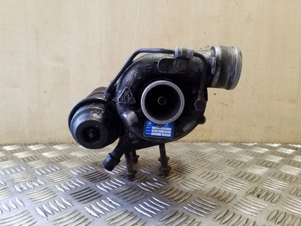Turbo 028145704