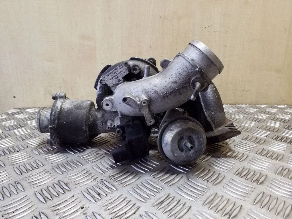 Turbo 06H145702Q