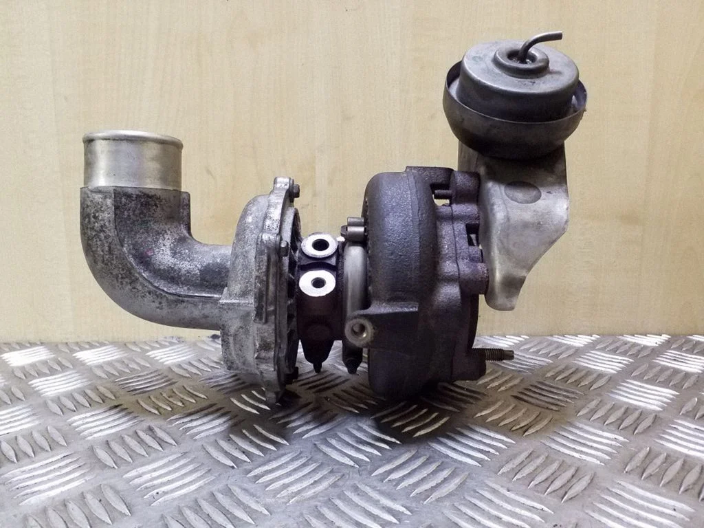Turbocharger 172010R070