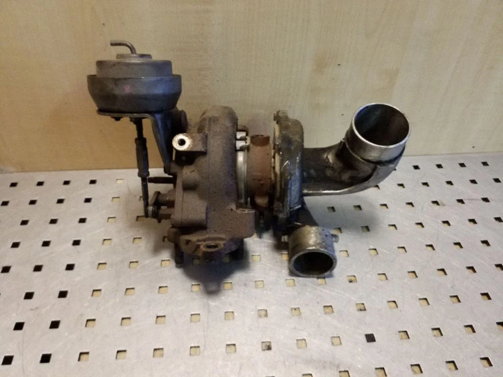 Turbocharger 172010R040