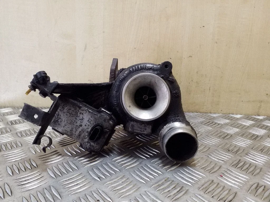 Turbo 8518204